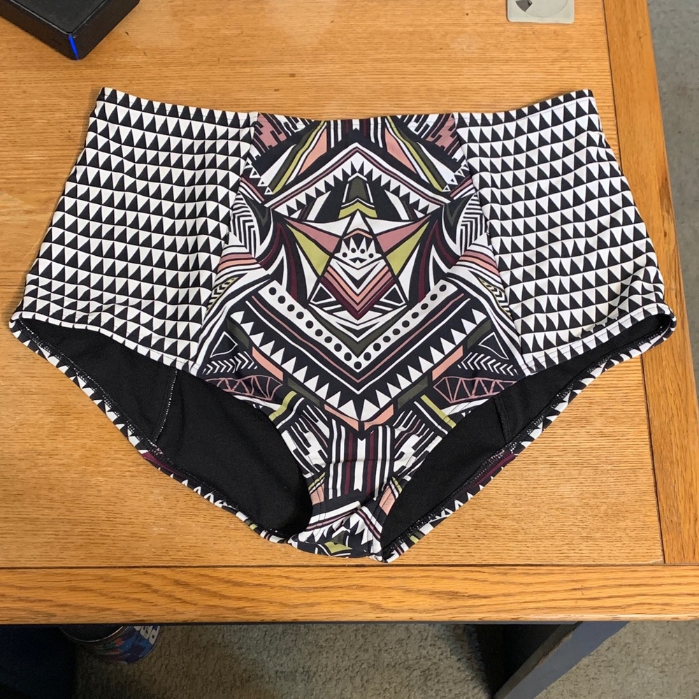 Swimsuits For All Black and White High Waist Bikini Brief - Size 20